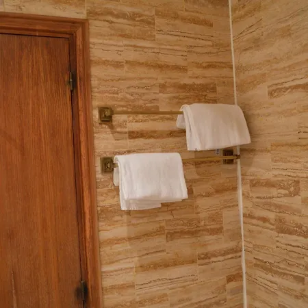 6 Vh 4* Παρίσι