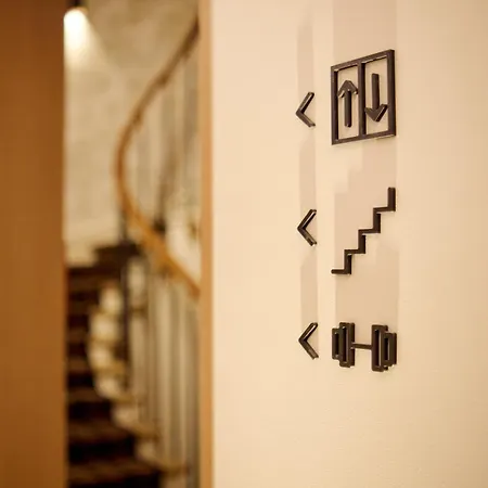 Ξενοδοχείο 6 Vh