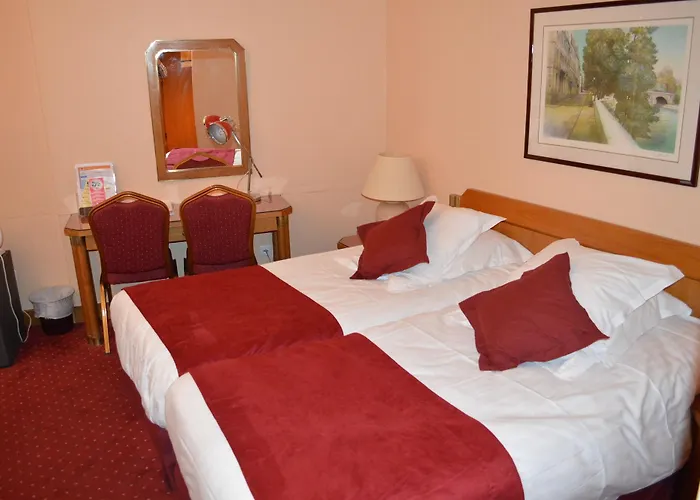 6 Vh Hotell 4*