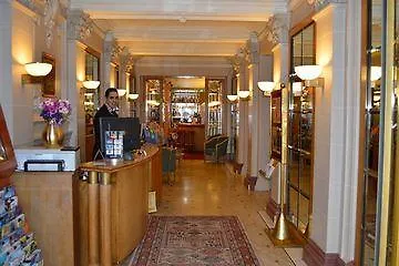 酒店 皇家丽舍酒店 4*