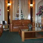 6 Vh Hotel